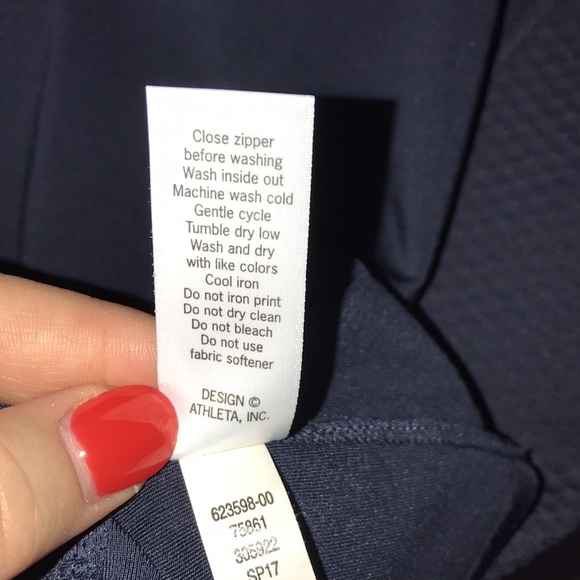 Athleta Workout Top🌀 - Picture 10 of 10